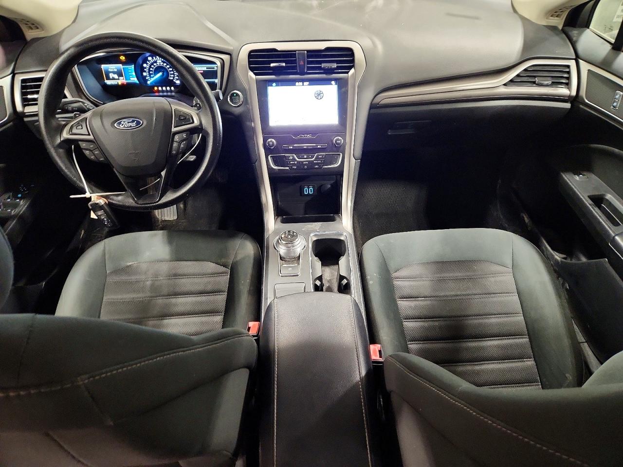 2019 FORD FUSION SE photo 22