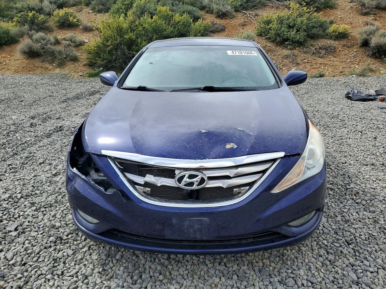 2013 HYUNDAI SONATA SE photo 5