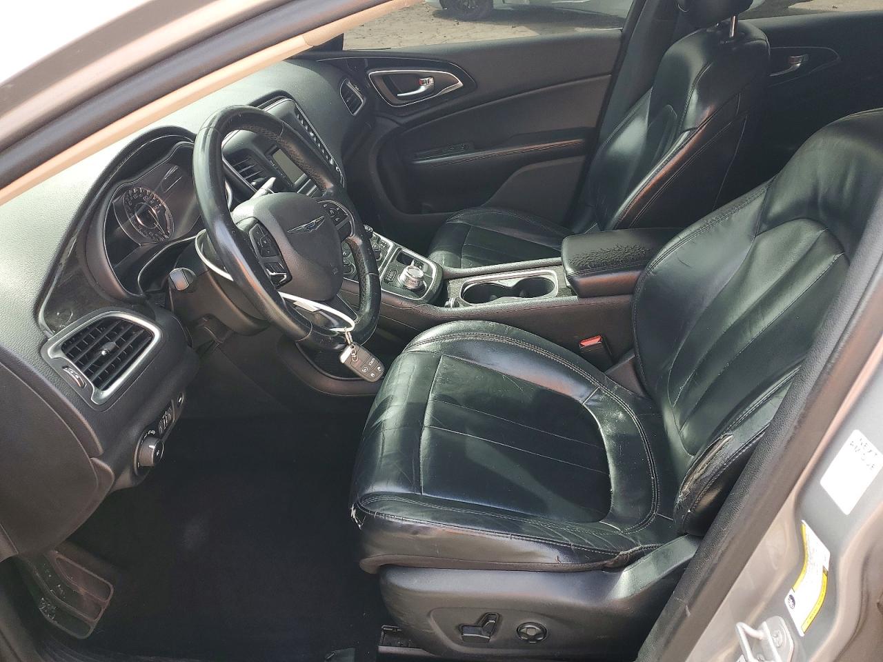 2015 CHRYSLER 200 C photo 7