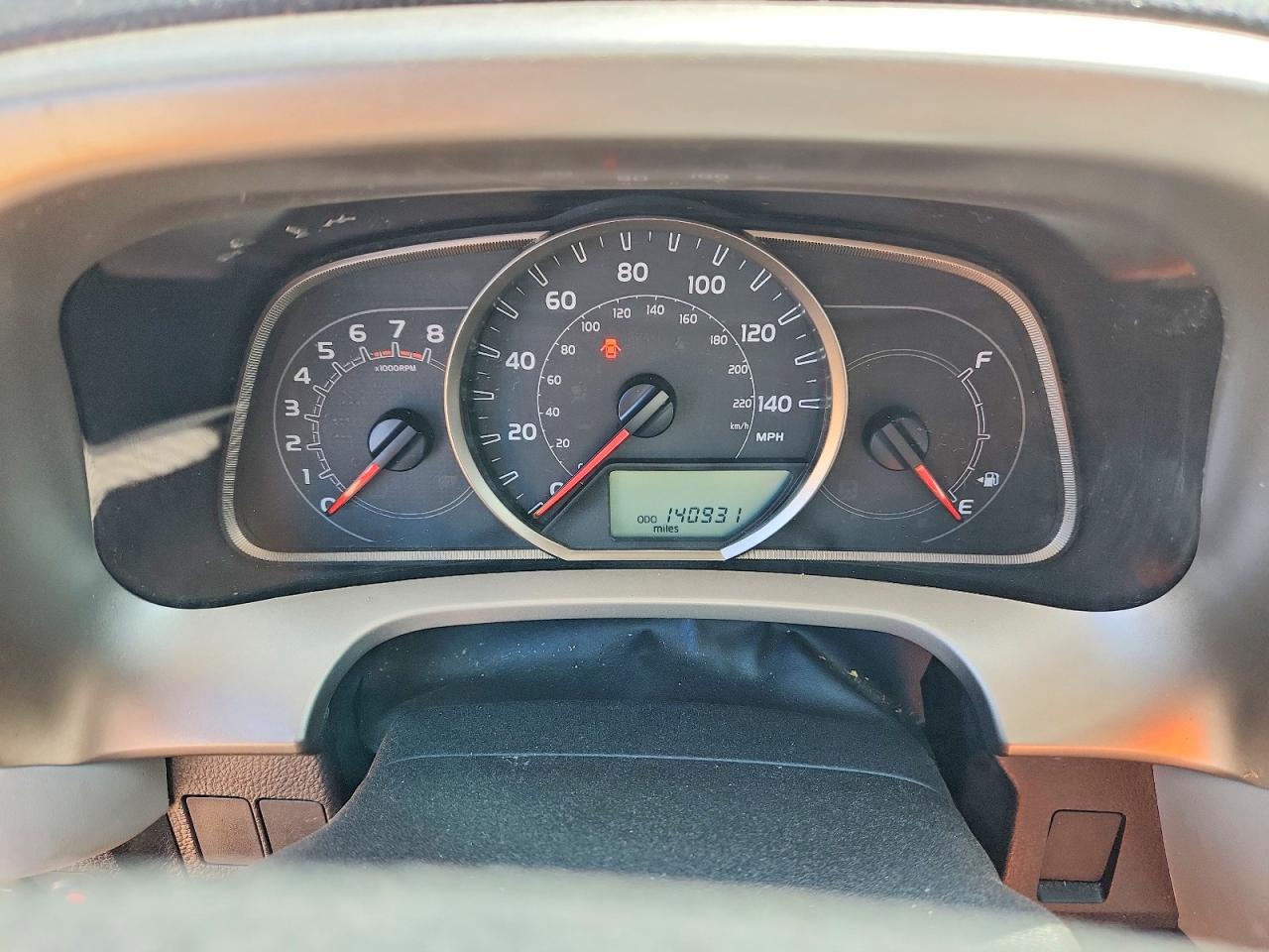 2015 TOYOTA RAV4 LE photo 17