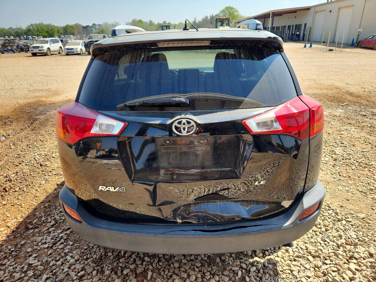 2015 TOYOTA RAV4 LE photo 11