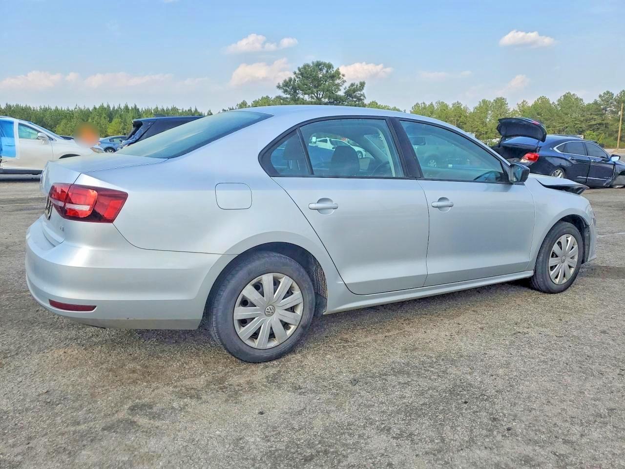 2016 VOLKSWAGEN JETTA S photo 5