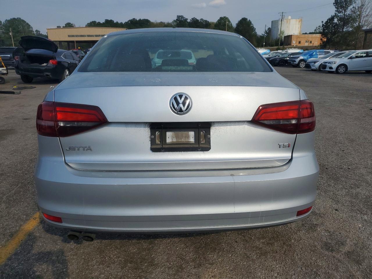 2016 VOLKSWAGEN JETTA S photo 11