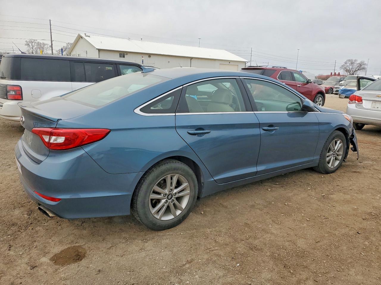 2015 HYUNDAI SONATA SE photo 3