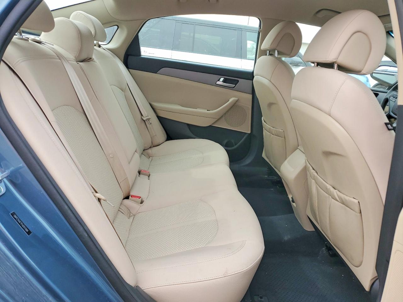 2015 HYUNDAI SONATA SE photo 10