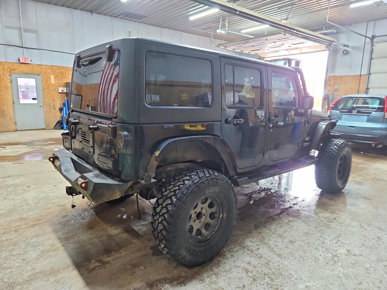 2012 JEEP WRANGLER UNLIMITED SAHARA photo 7