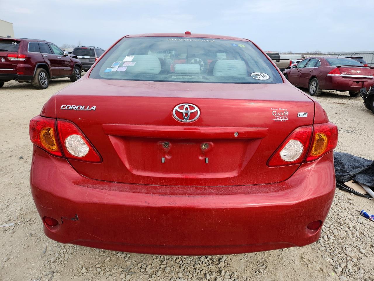 2010 TOYOTA COROLLA LE photo 11