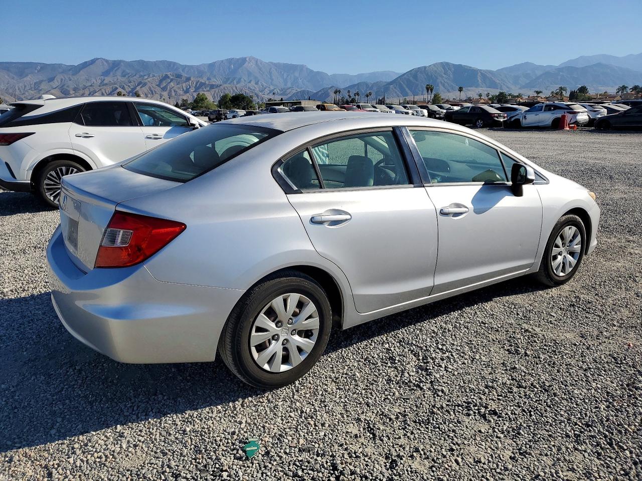 2012 HONDA CIVIC LX photo 3