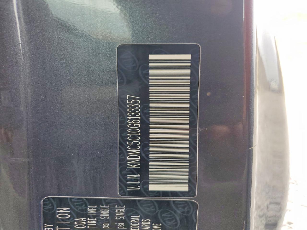 2016 KIA SEDONA EX photo 13