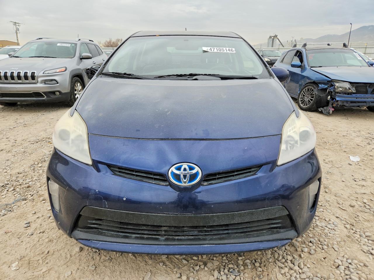 2012 TOYOTA PRIUS TWO photo 9