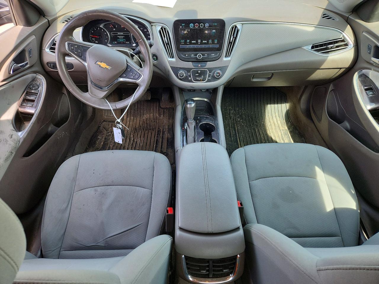 2017 CHEVROLET MALIBU photo 15