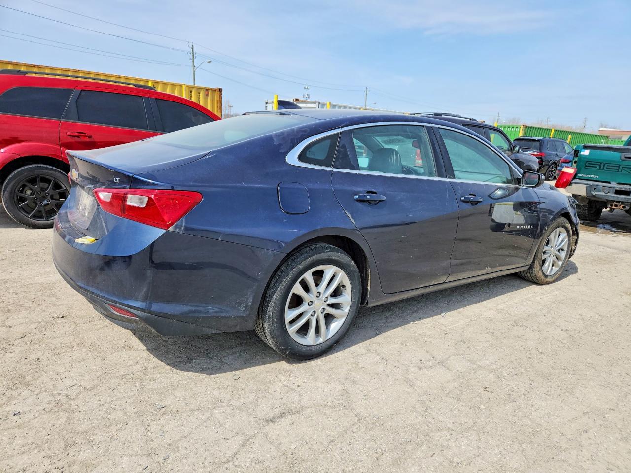 2017 CHEVROLET MALIBU photo 5