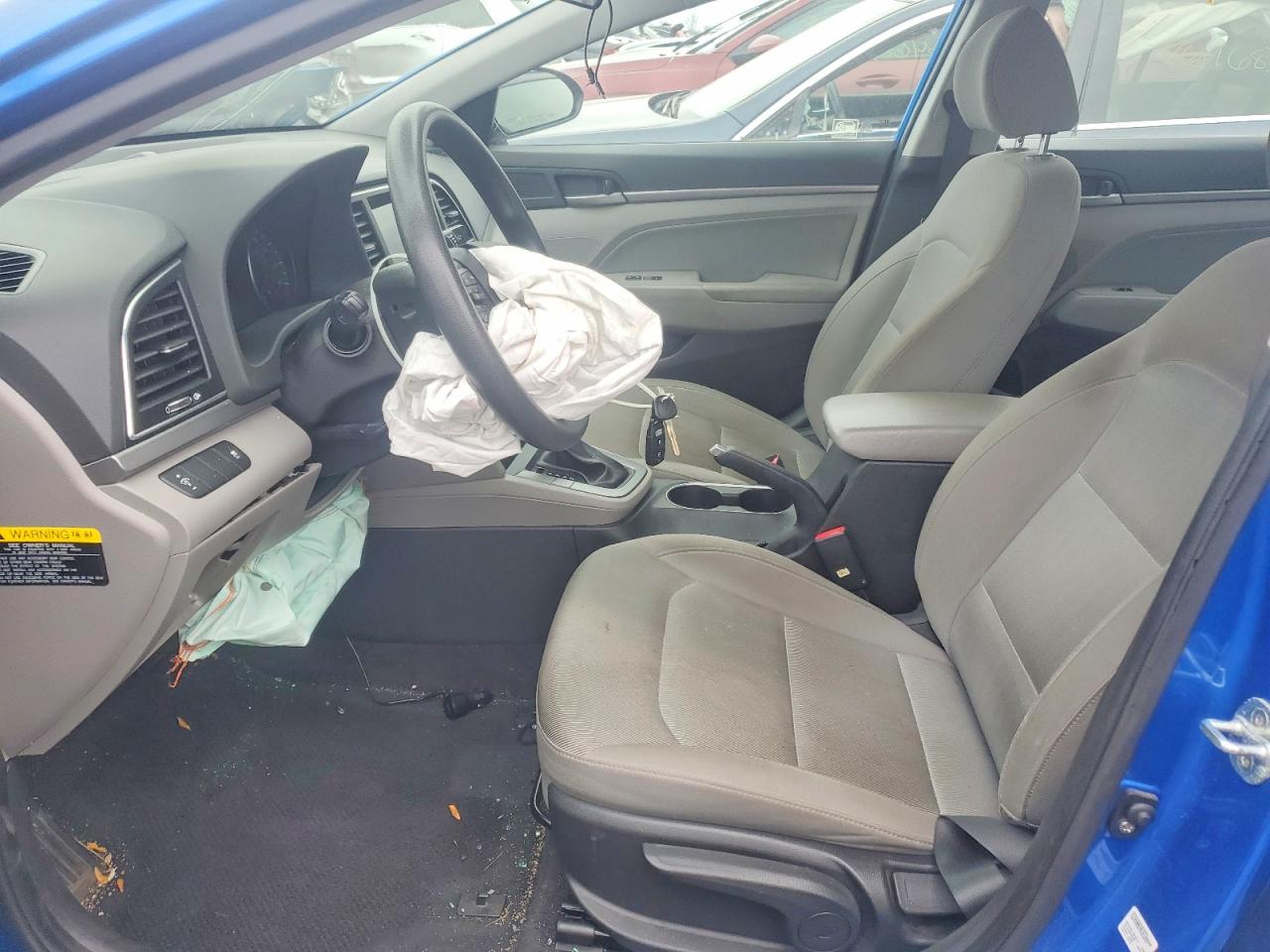 2017 HYUNDAI ELANTRA SE photo 13