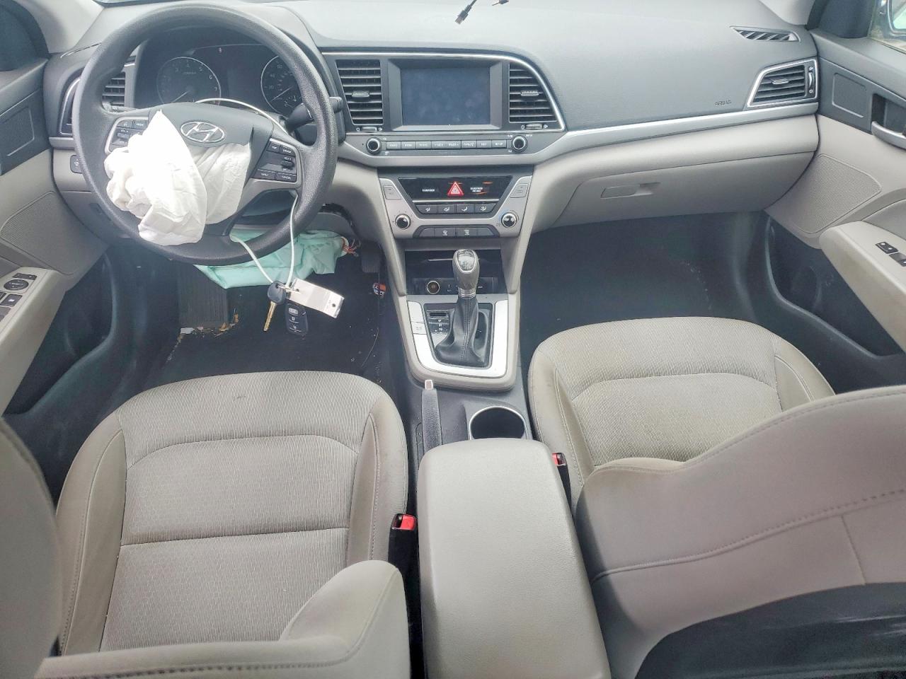 2017 HYUNDAI ELANTRA SE photo 15