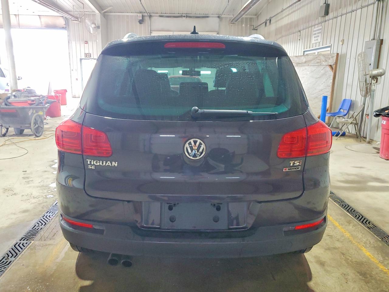 2016 VOLKSWAGEN TIGUAN S photo 6