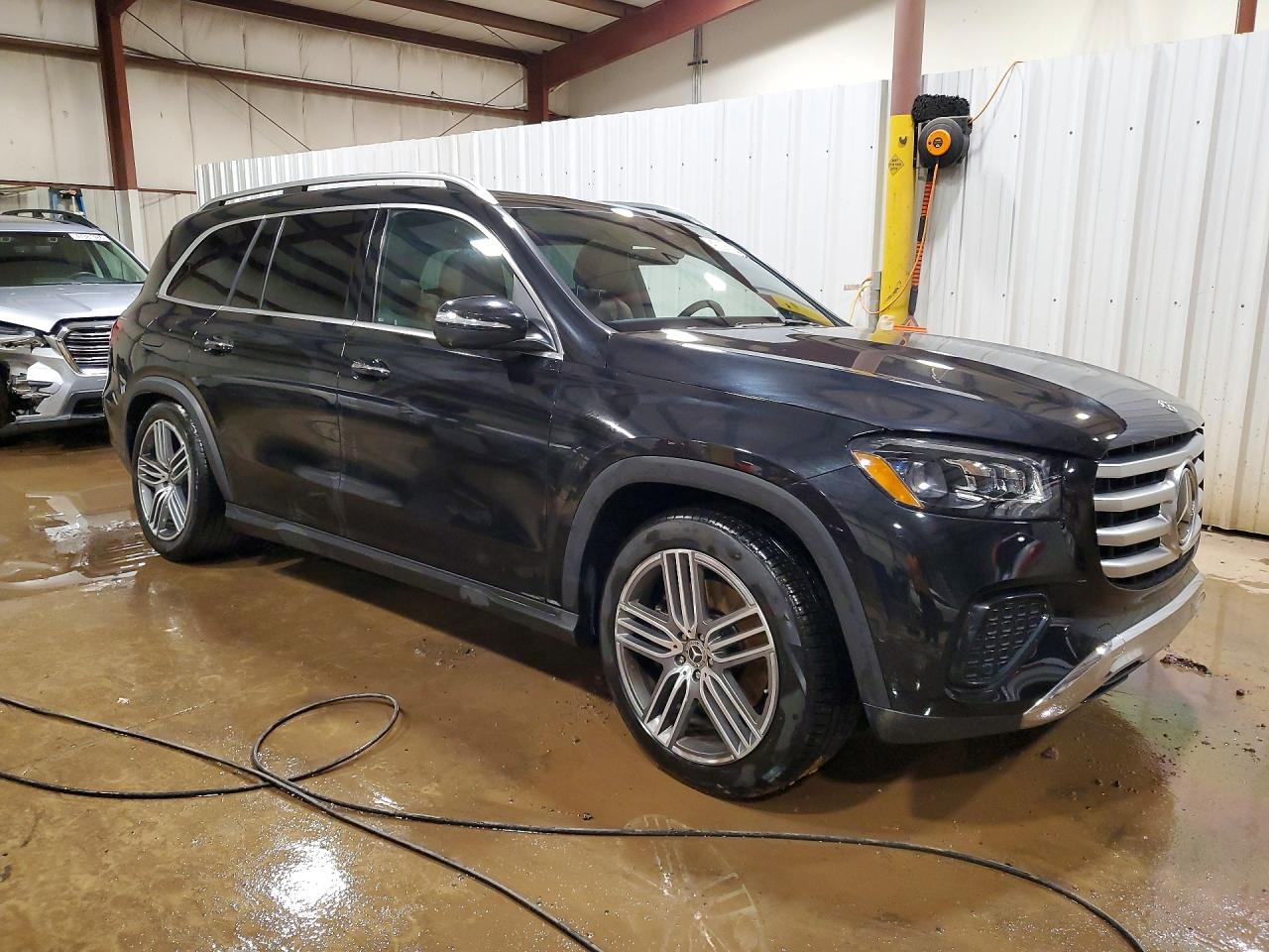 2024 MERCEDES-BENZ GLS 450 4MATIC photo 4