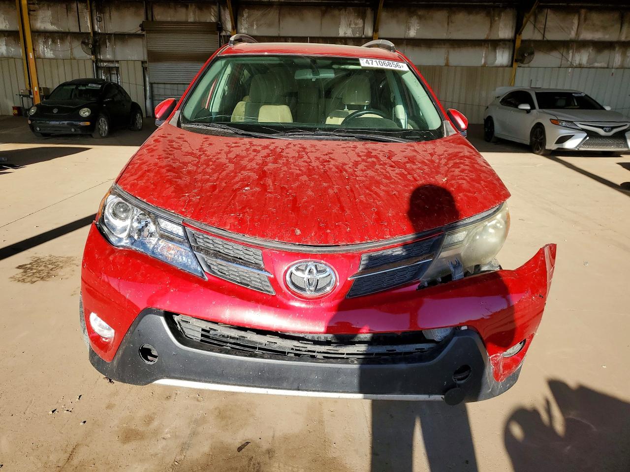 2015 TOYOTA RAV4 XLE photo 9