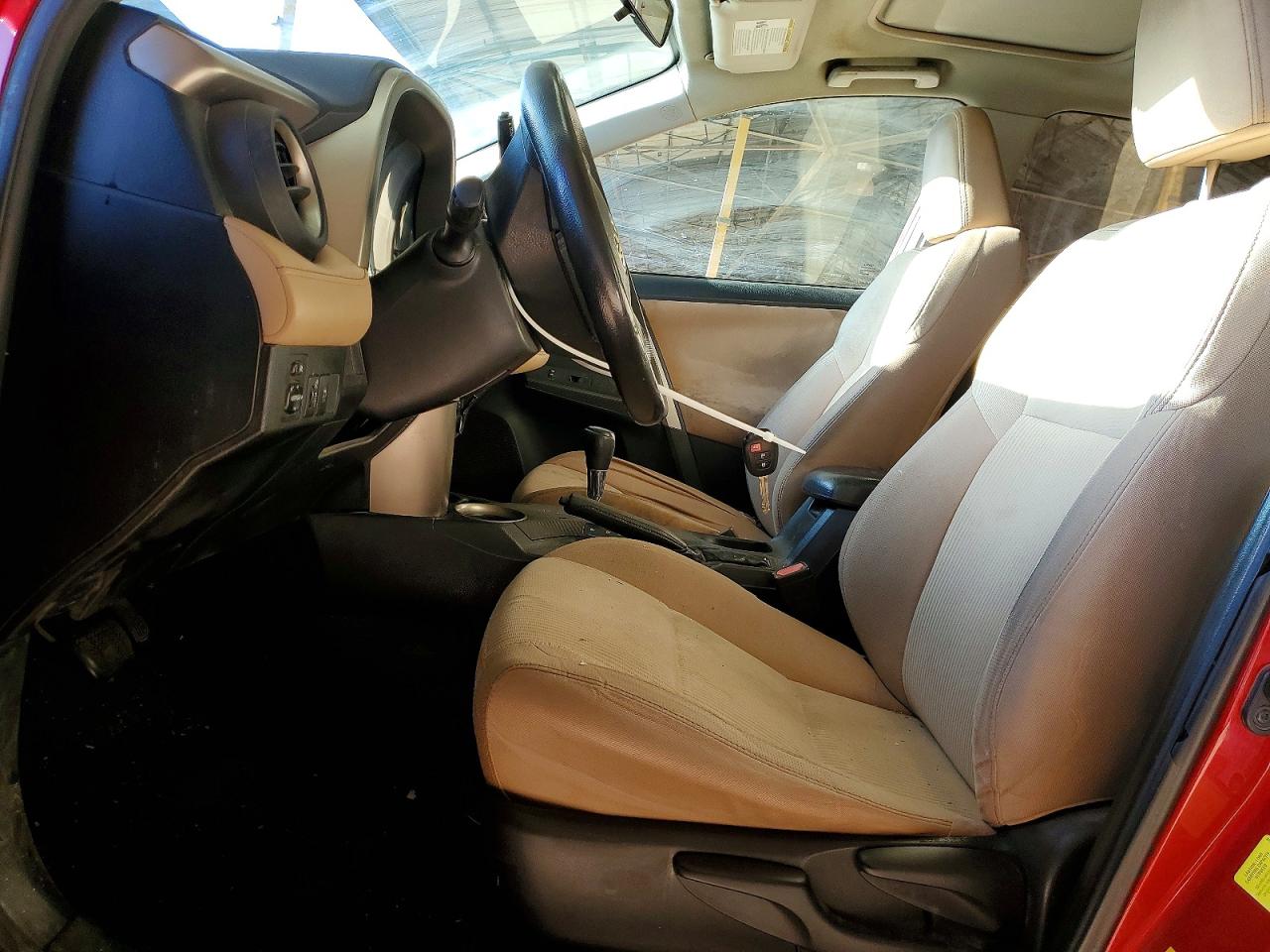 2015 TOYOTA RAV4 XLE photo 13