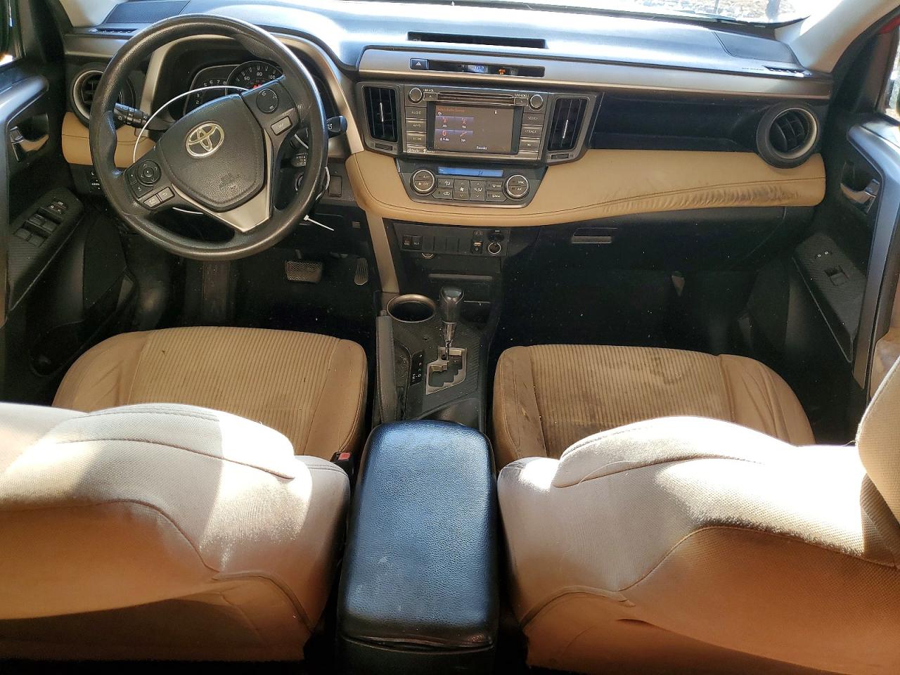 2015 TOYOTA RAV4 XLE photo 15
