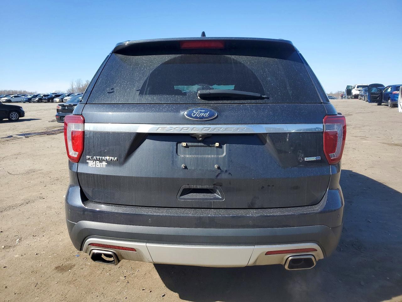 2017 FORD EXPLORER PLATINUM photo 11