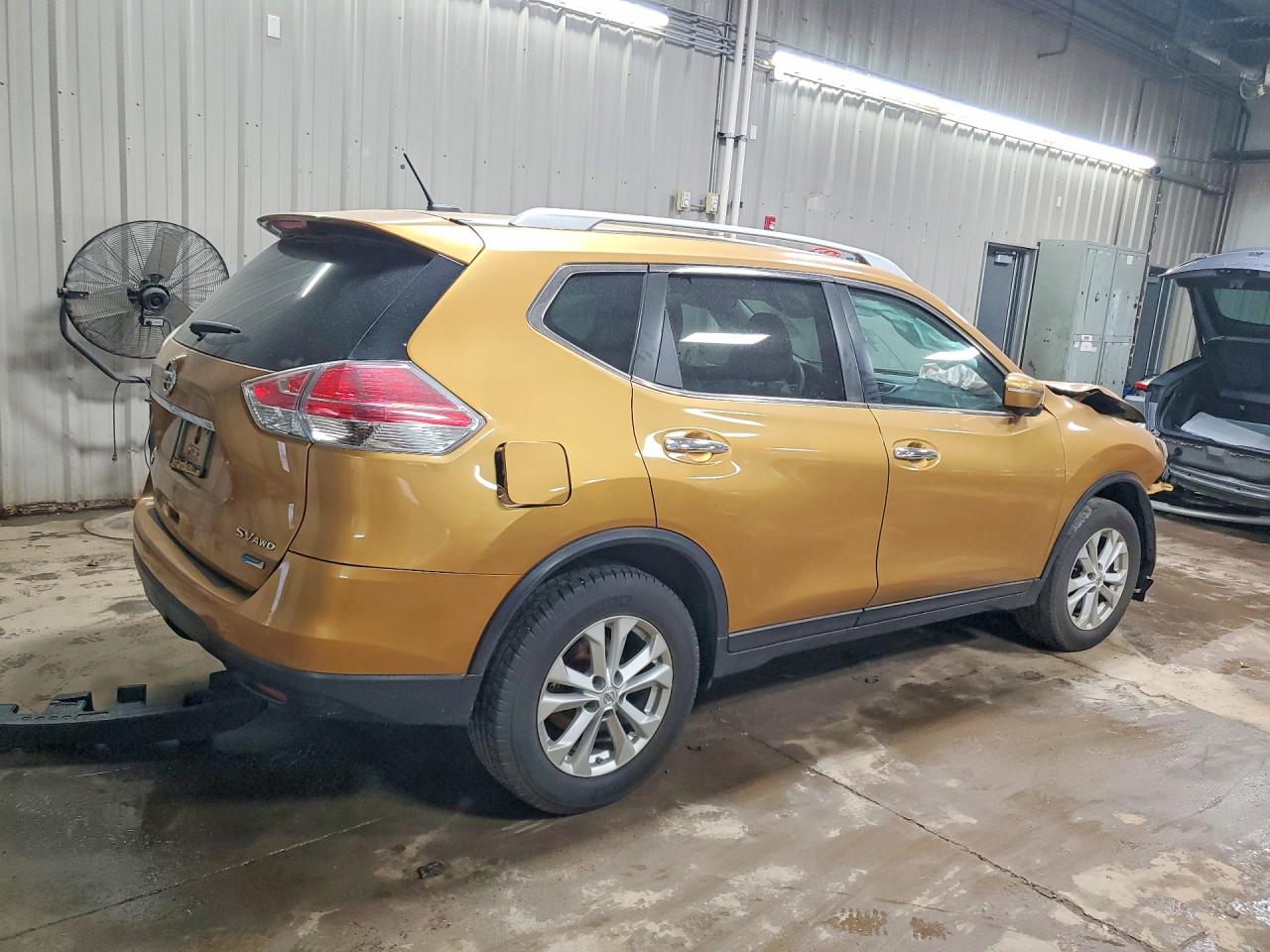 2014 NISSAN ROGUE S photo 5