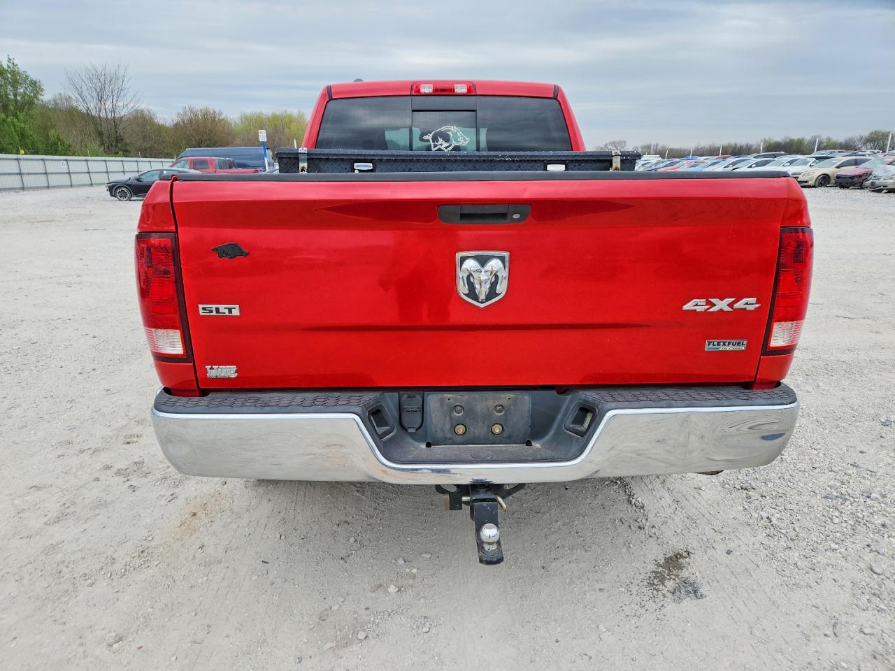 2013 RAM 1500 SLT photo 16