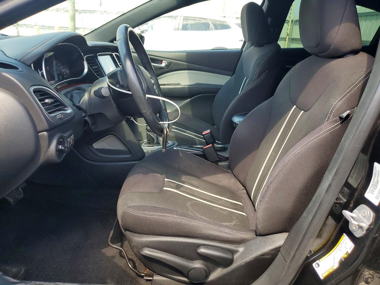 2014 DODGE DART SXT photo 19