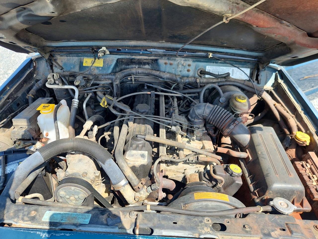 1997 JEEP CHEROKEE SPORT photo 11