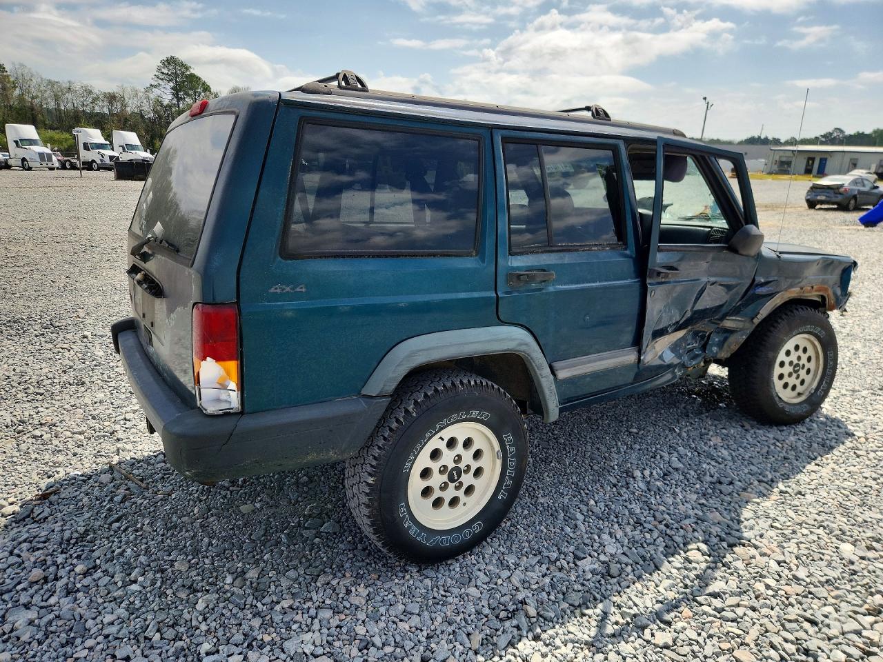 1997 JEEP CHEROKEE SPORT photo 3