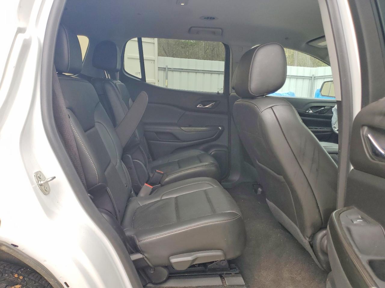 2023 GMC ACADIA SLT photo 31