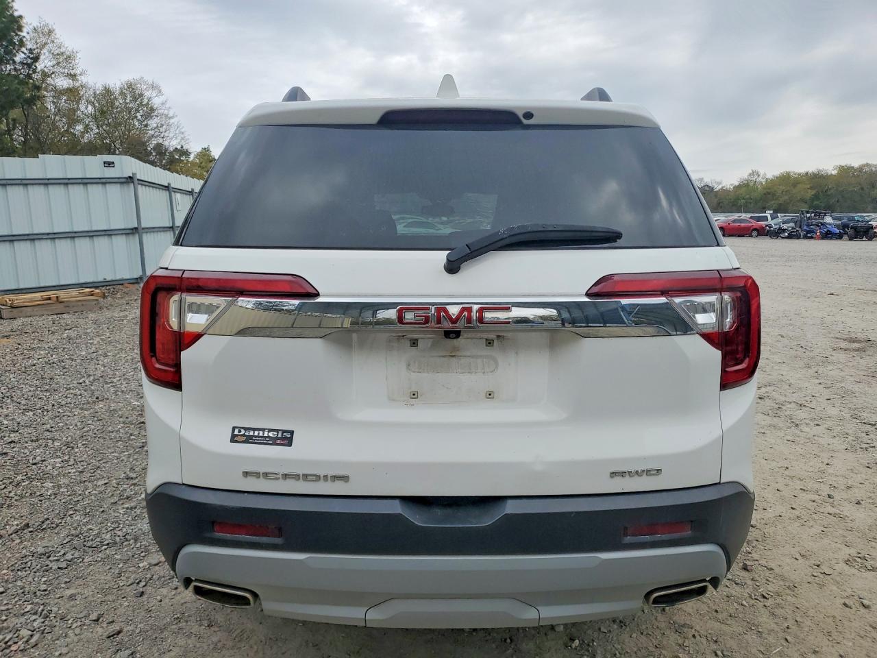 2023 GMC ACADIA SLT photo 16