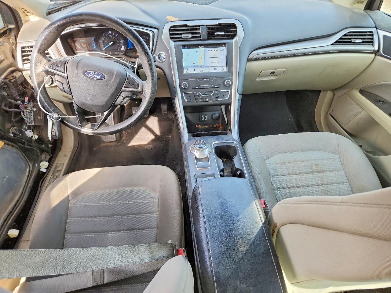 2019 FORD FUSION SE photo 15