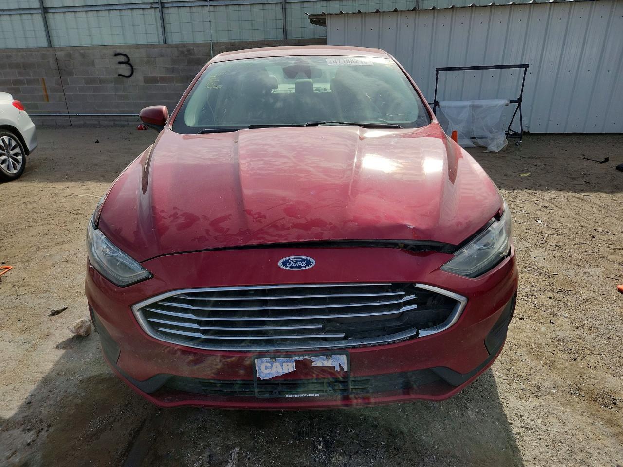 2019 FORD FUSION SE photo 9