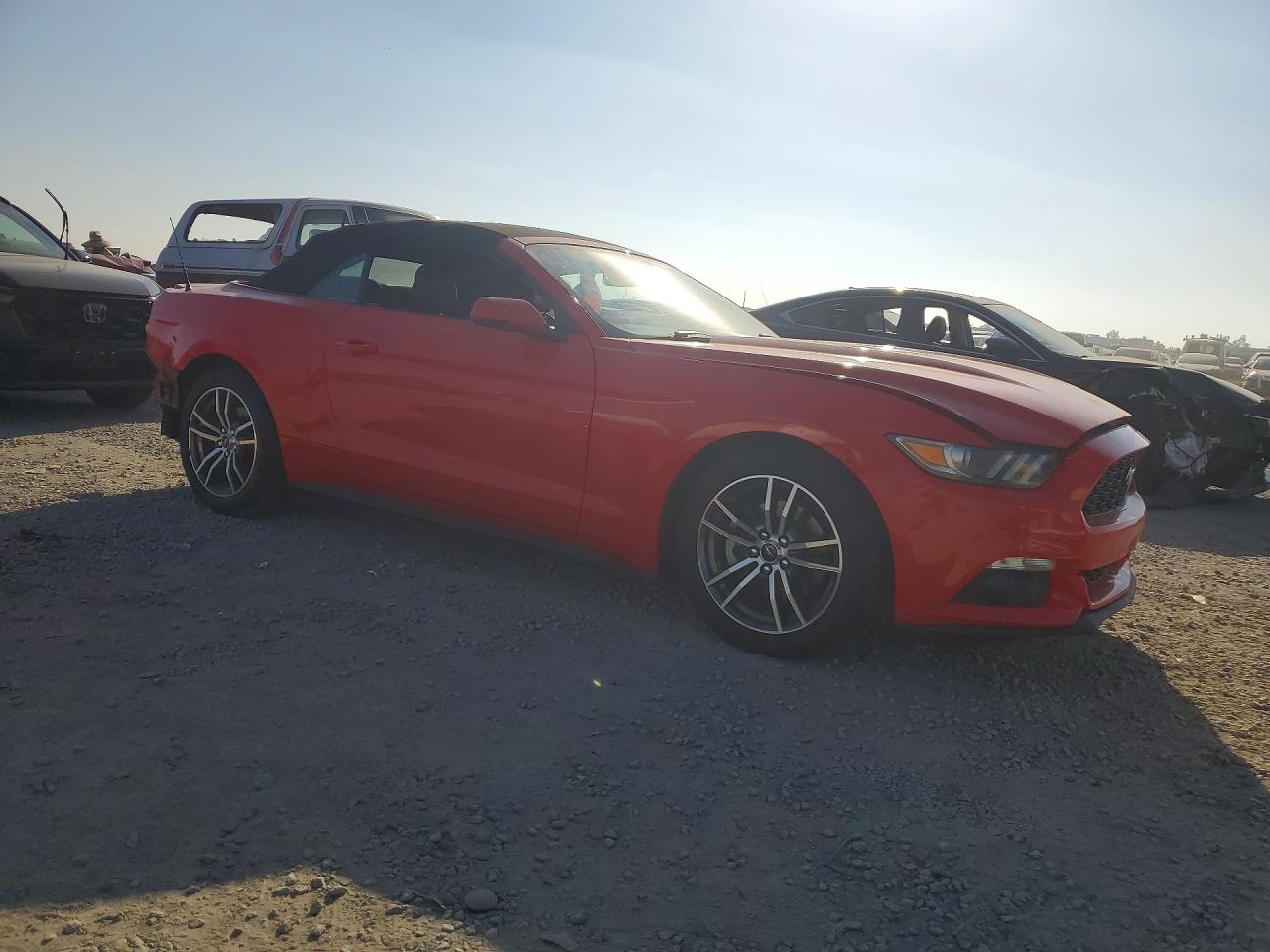2016 FORD MUSTANG photo 7