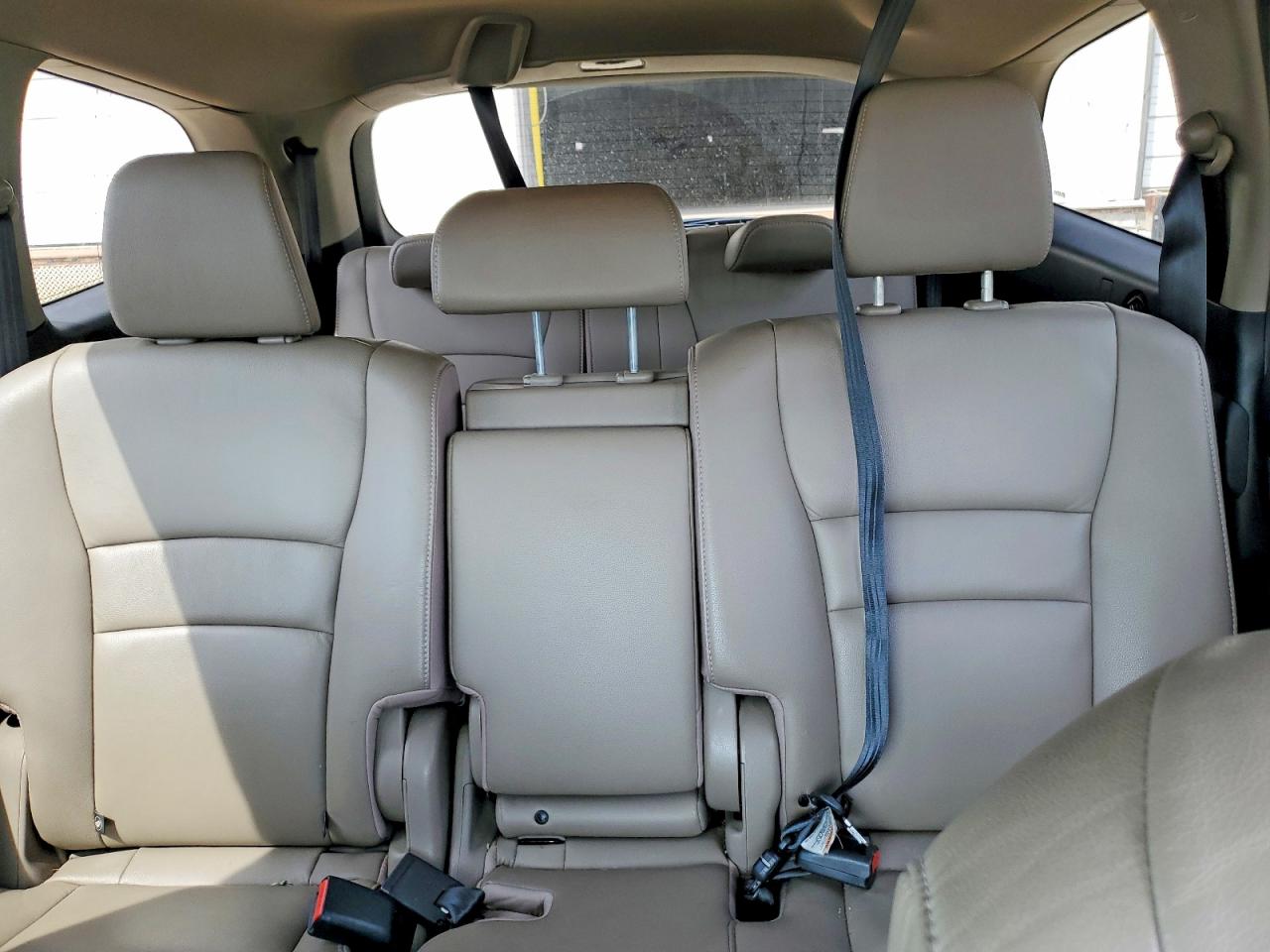 2016 HONDA PILOT EXL photo 10