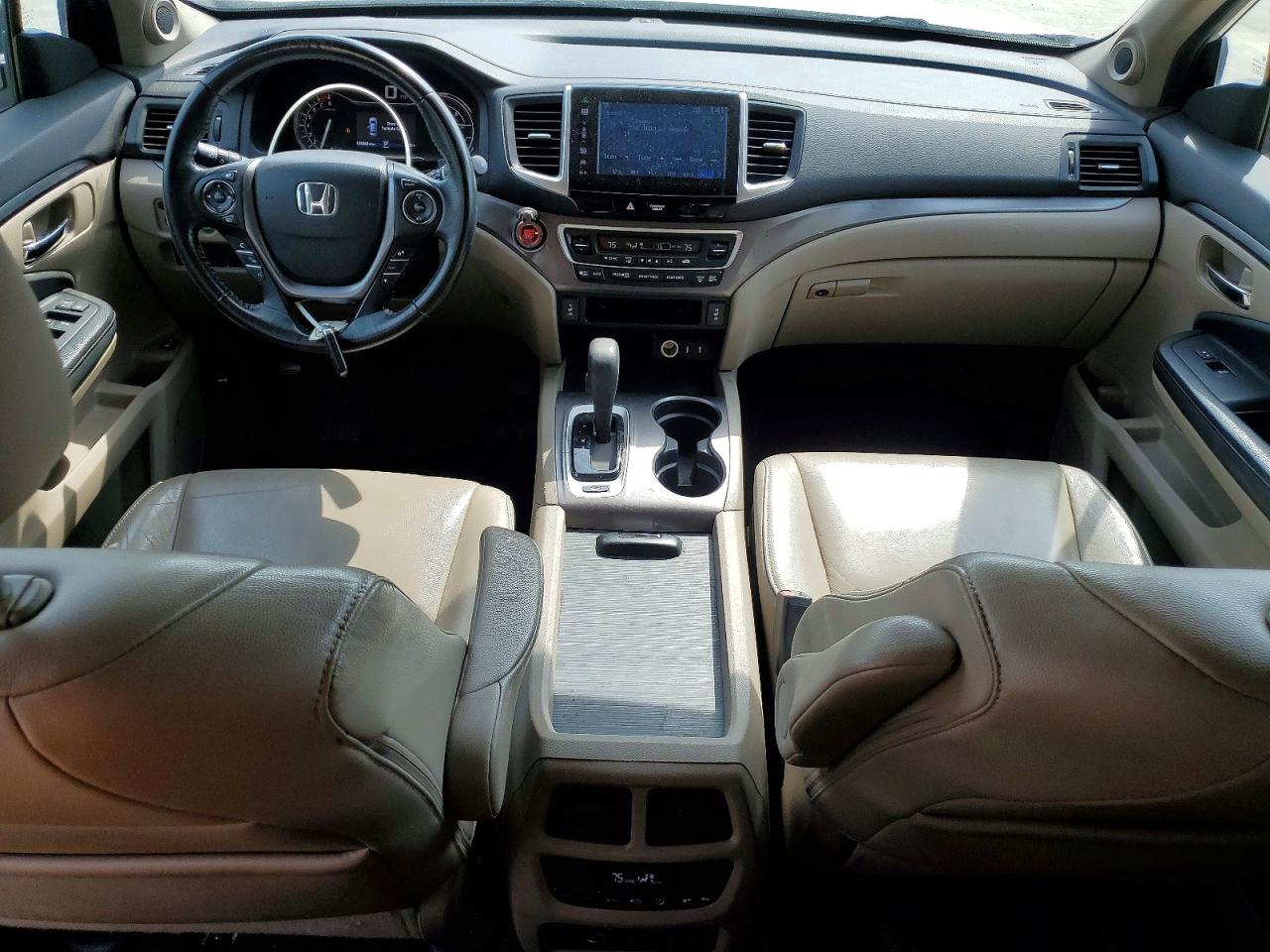 2016 HONDA PILOT EXL photo 8