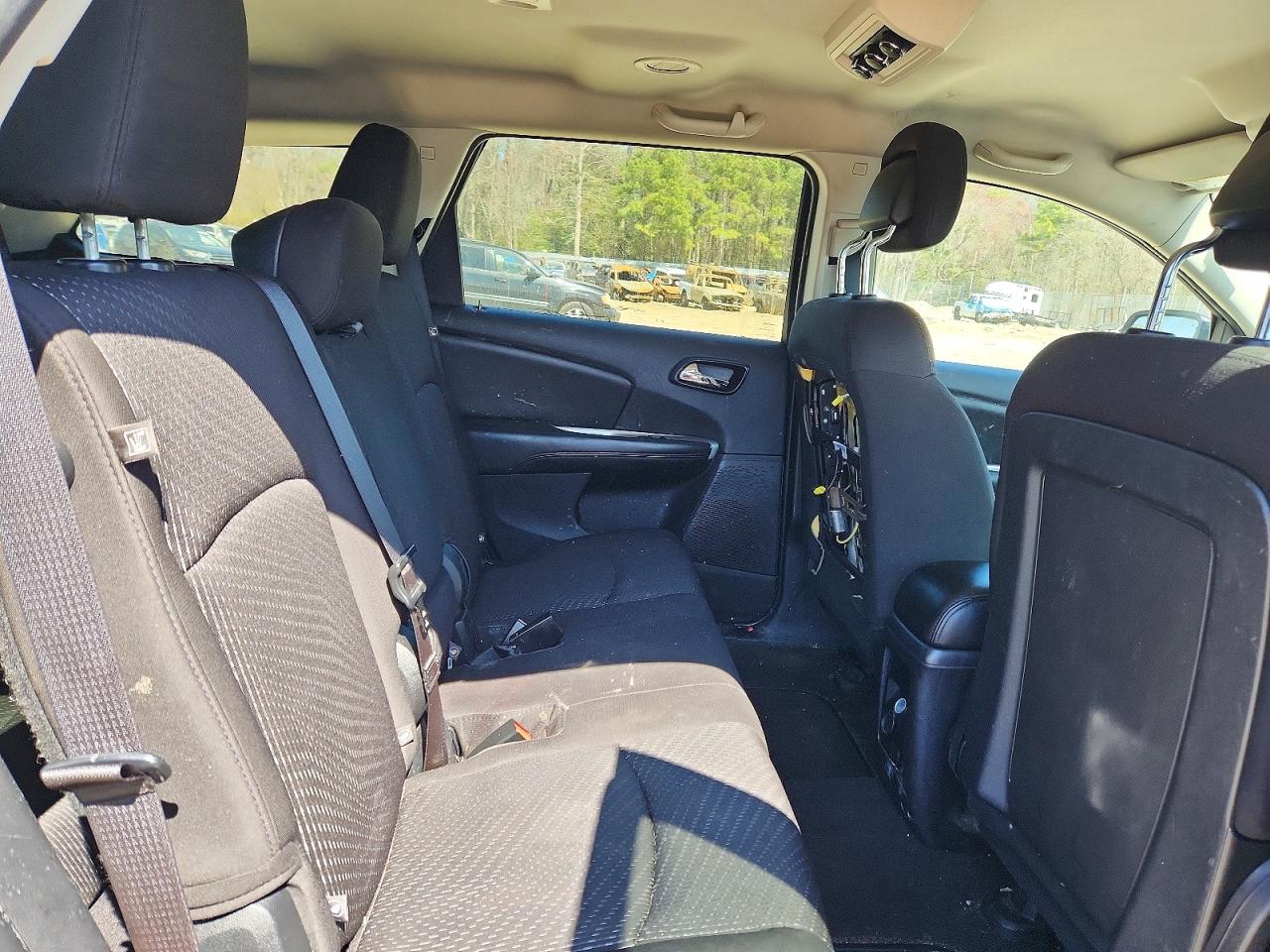 2015 DODGE JOURNEY SXT photo 11