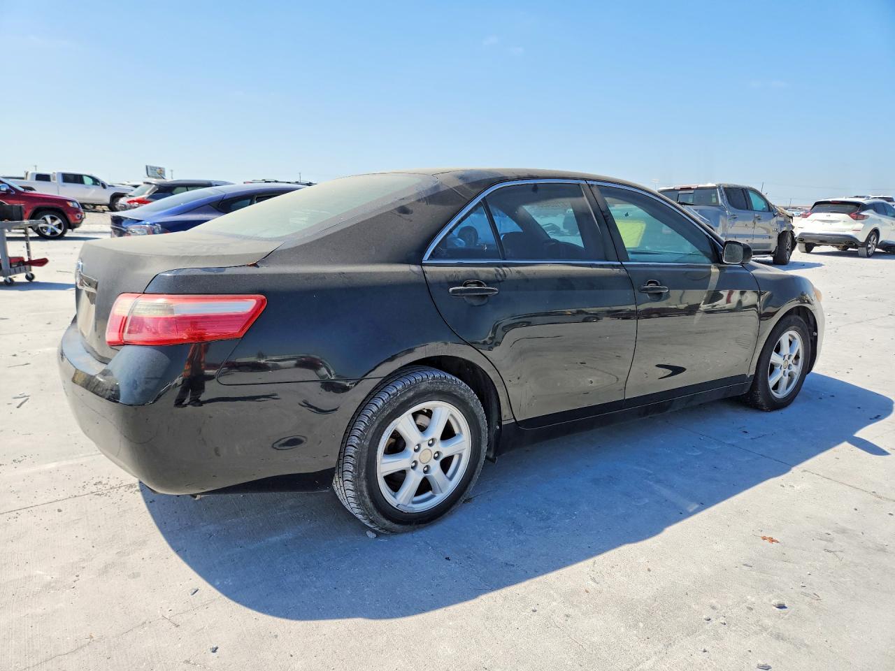 2007 TOYOTA CAMRY LE photo 7