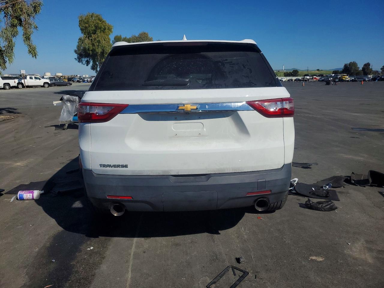 2019 CHEVROLET TRAVERSE LS photo 16