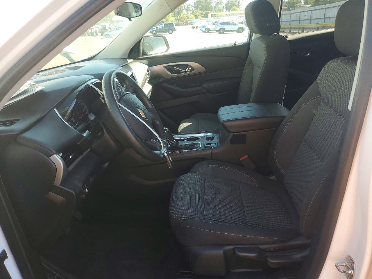 2019 CHEVROLET TRAVERSE LS photo 19
