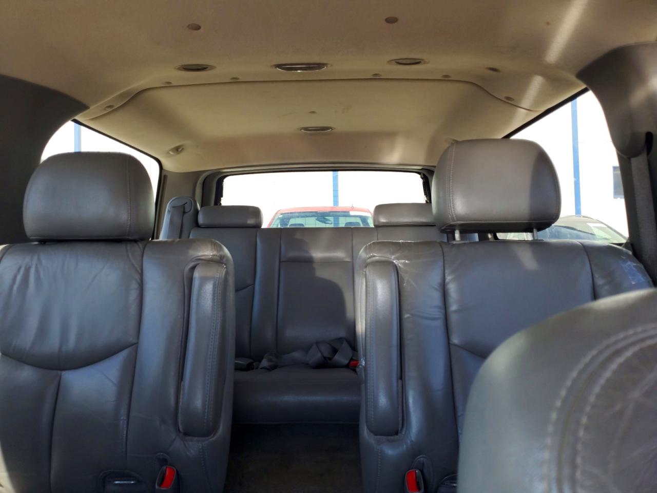 2003 CHEVROLET SUBURBAN K1500 photo 28