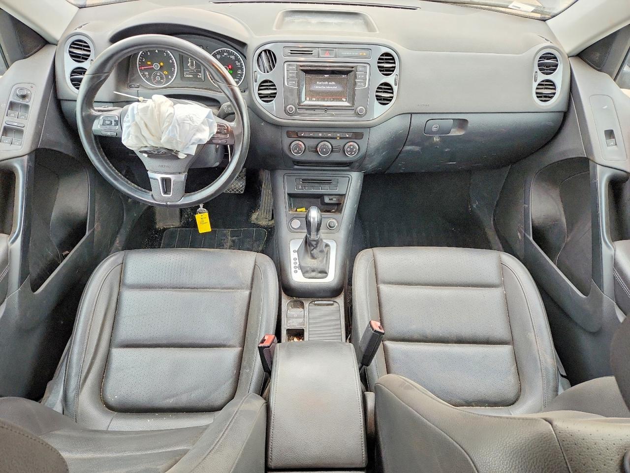 2016 VOLKSWAGEN TIGUAN S photo 22