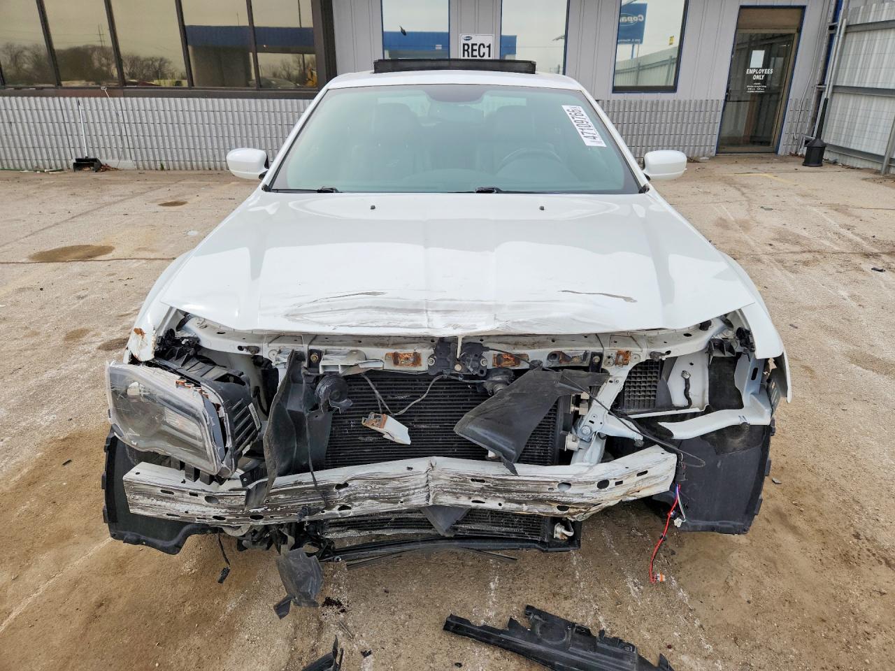 2014 CHRYSLER 300 S photo 9