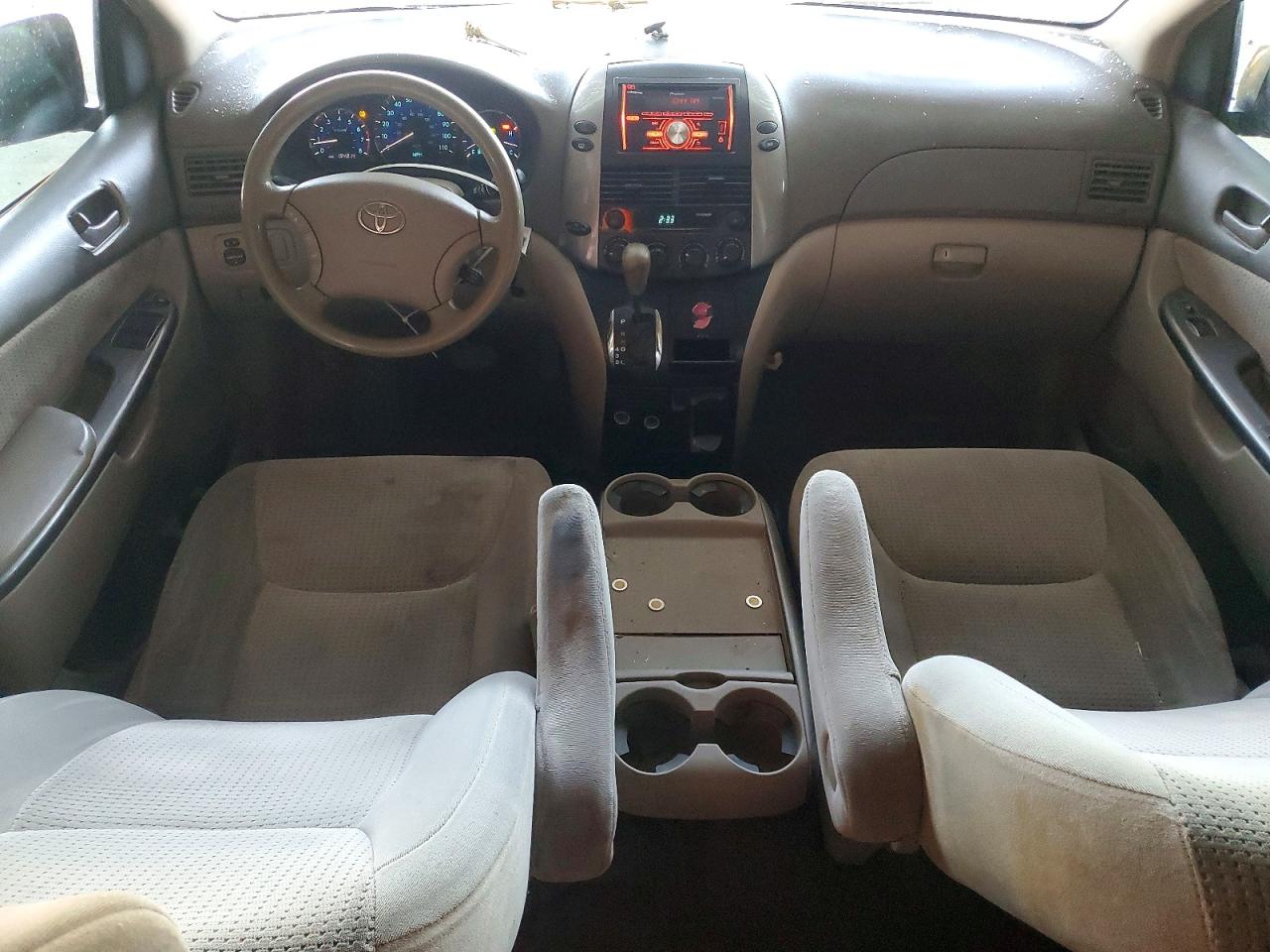 2007 TOYOTA SIENNA photo 22