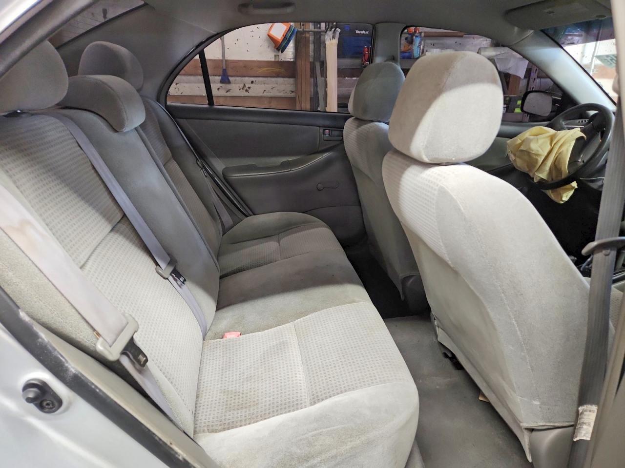 2005 TOYOTA COROLLA CE photo 19