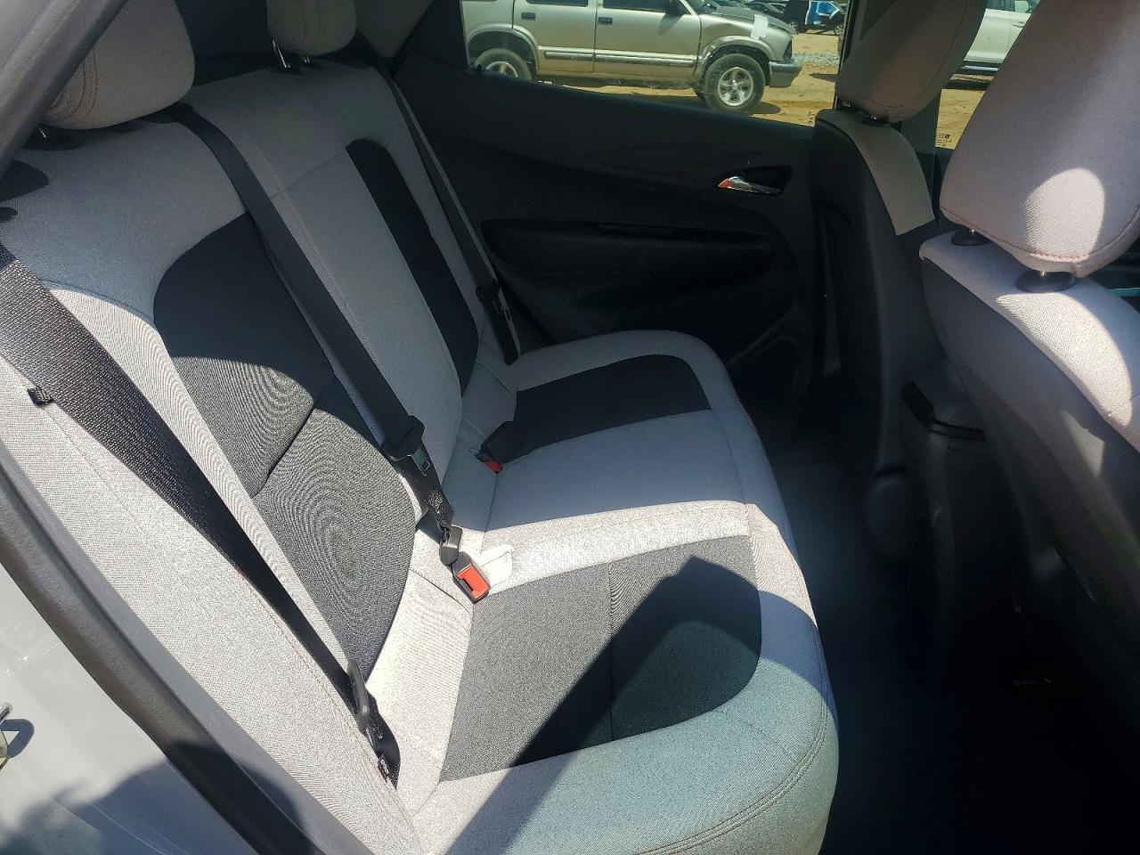 2020 CHEVROLET BOLT EV LT photo 19