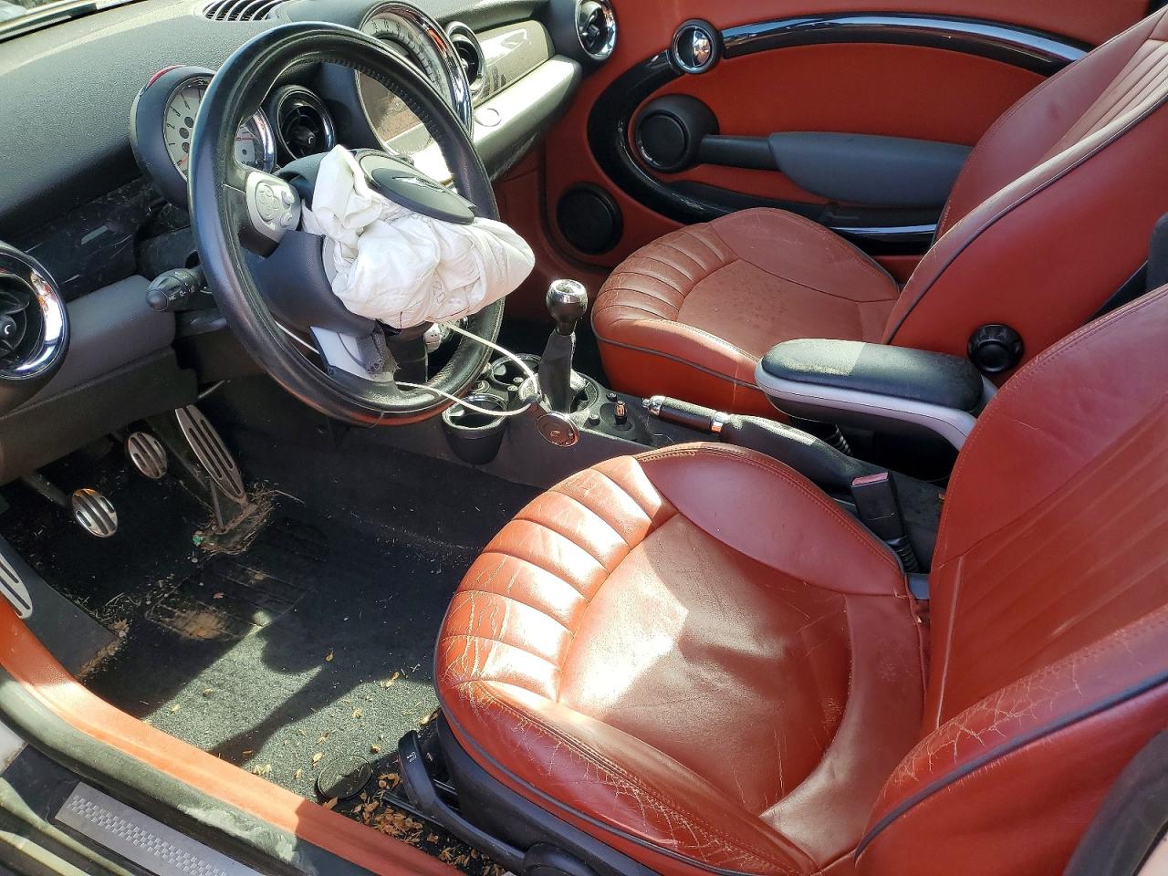 2008 MINI COOPER S photo 13