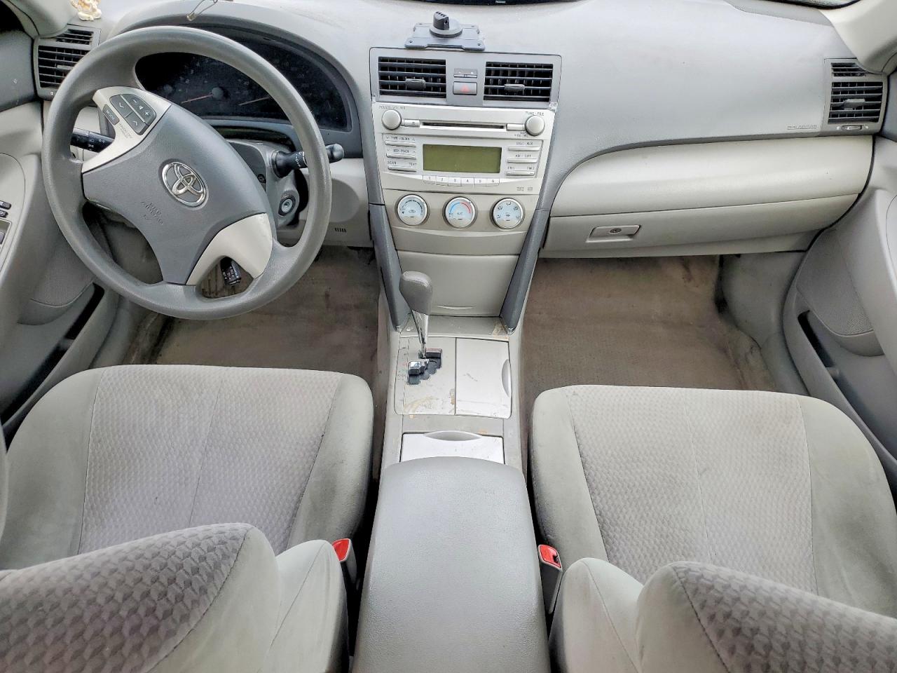 2011 TOYOTA CAMRY BASE photo 15