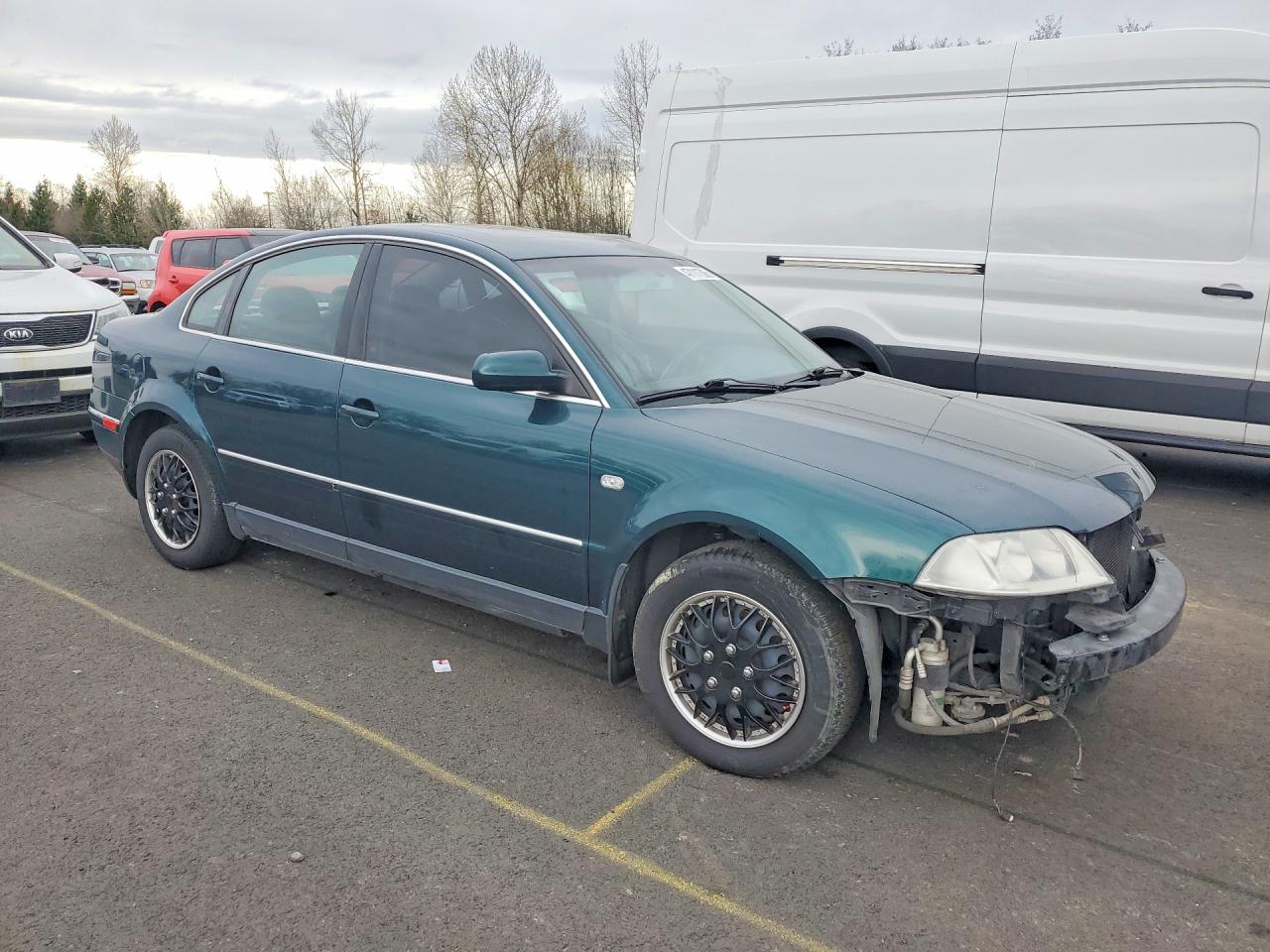 2001 VOLKSWAGEN PASSAT GLS photo 4