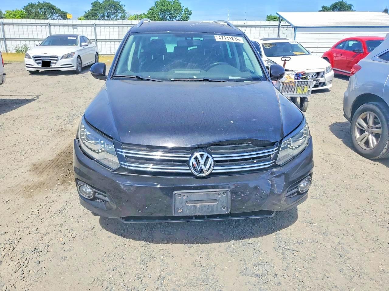 2017 VOLKSWAGEN TIGUAN SPORT photo 13